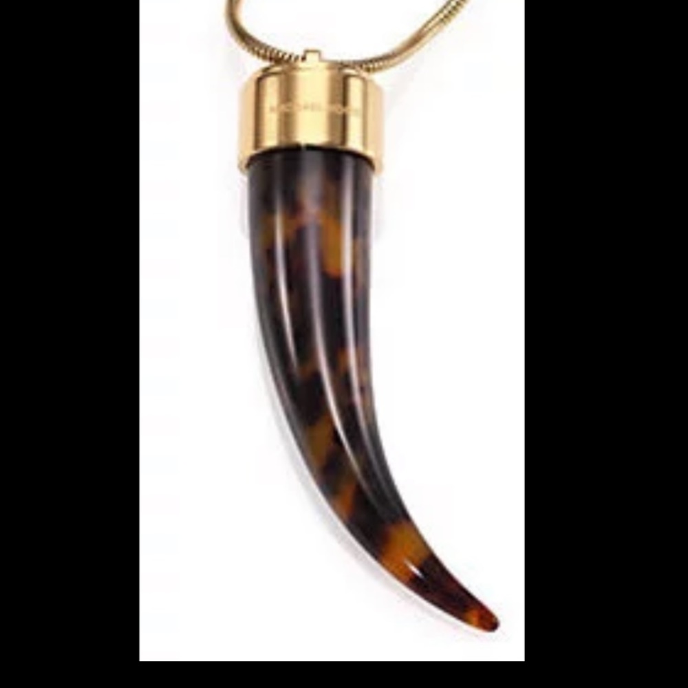 Michael Kors Horn Tortoise Gold Necklace ✨